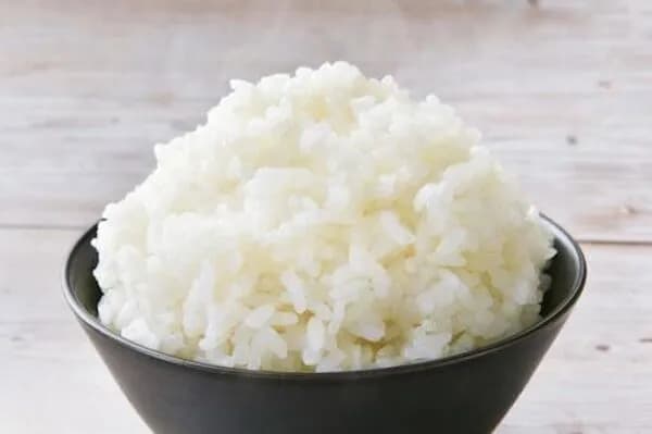 高校野球「食トレです、爆食いドンブリ10杯ノルマです、とにかく白ご飯です」←これ