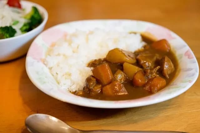 カレーににんじんっている？wwwww