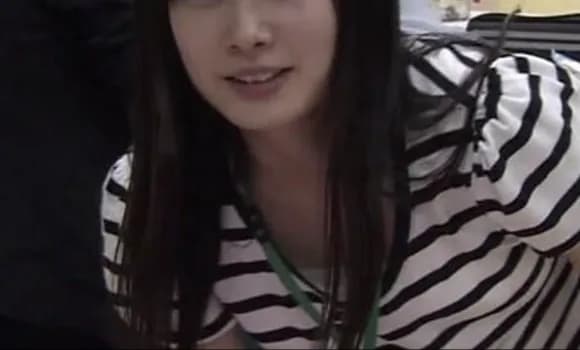 【画像】美人女子大生、中学生に性の手ほどきをするｗｗｗｗｗ