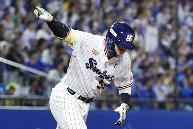 セ・リーグ時代の成績なら村上宗隆>>佐藤輝明>鈴木誠也>岡本和真だよな