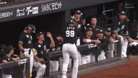 ロッテのネフタリ・ソト(36)あと登録2日で来季の日本人枠の条件を満たす