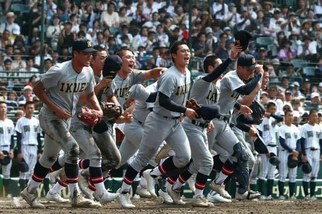 【画像】仙台育英 チアよりカワイイ部員現るwww