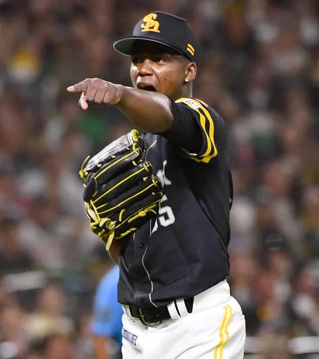 モイネロとかいうなんでメジャーに行かないか謎の人物www