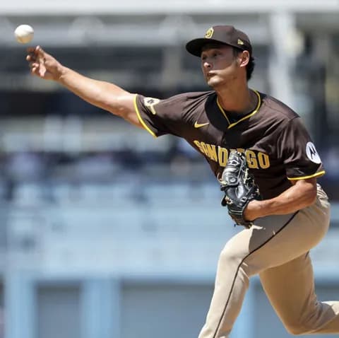 ダルビッシュ(39)、中田翔(36)引退にコメント「おめでとうございます」