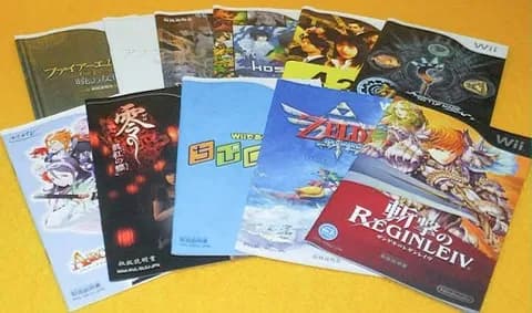 ワシ「ゲームの説明書は面白かったよな」Z「え?ボタン配置書かれてるだけのあの紙のことっすか?」