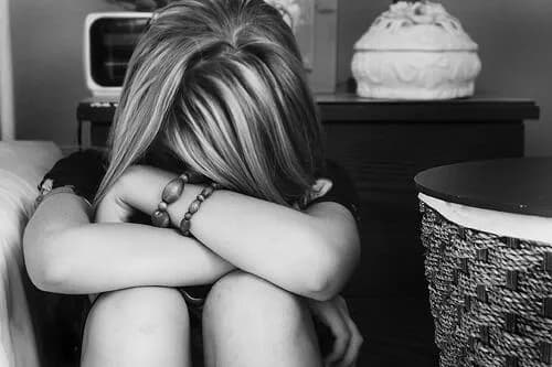 【疑問】女で告白されたことないって、普通にヤバいんか？