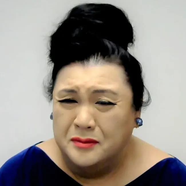 【悲報】マツコ・デラックスさん、突如腰痛で動けなくなり、番組・イベント出演全てキャンセル