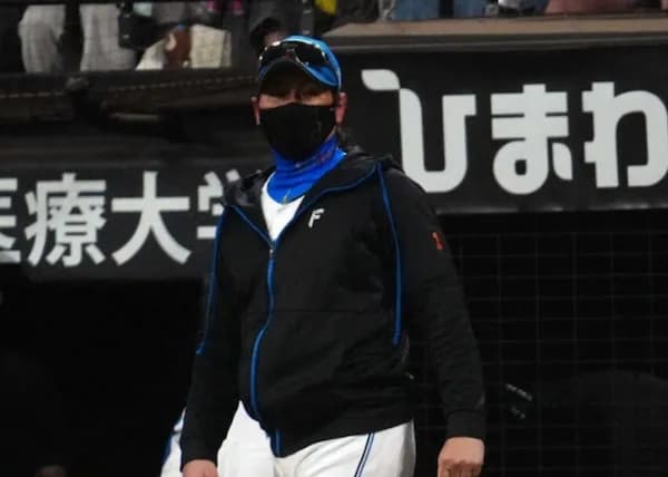 日ハム、ボロ負ける...3.5ゲーム差で首位ソフトバンクと今季最後の3連戦へ