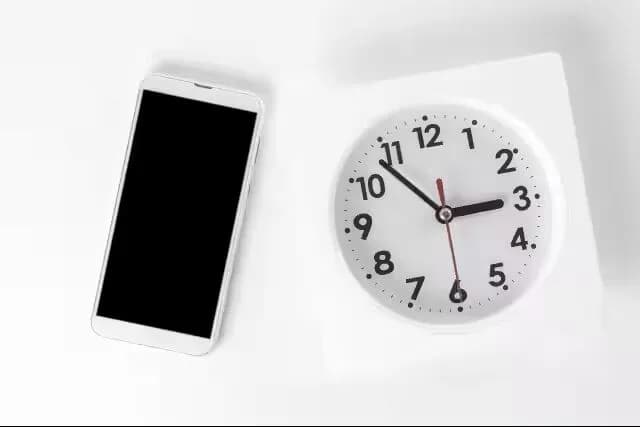 豊明市の「スマホ1日2時間制限」条例案に堀江貴文氏「頭おかしいな」 カリスマ保育士も痛烈批判