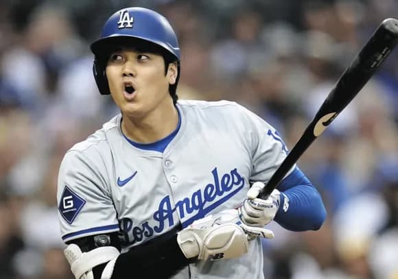 【悲報】米メディア「大谷は打者専念すべき。打撃は最高だが投手は単にできるからやってるに過ぎない」ｗｗｗｗｗｗｗ