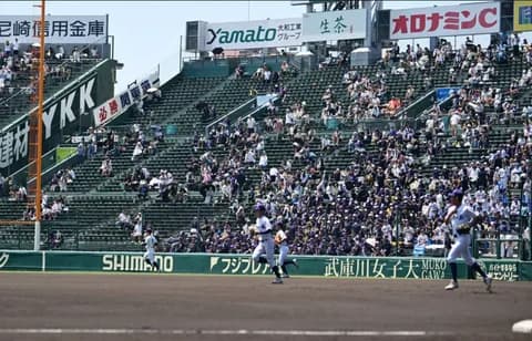 【甲子園】「前売り券完売」なのになぜ空席？　背景に特殊事情　関東一高は1800枚購入して来場したのは3分の2