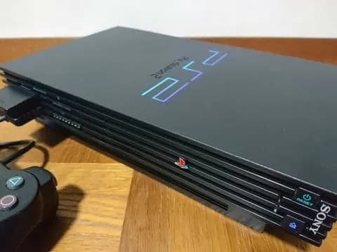 未だにPS2のゲームやってるんやが