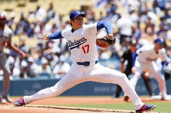 【朗報】大谷翔平さん、ストレートの回転効率メジャートップクラスｗｗｗｗｗ