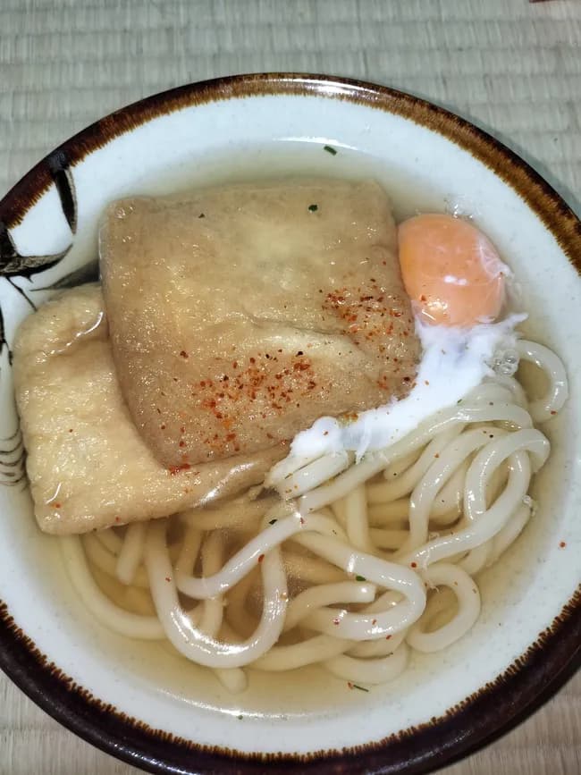 【画像】このきつねうどんに390円出せますか？