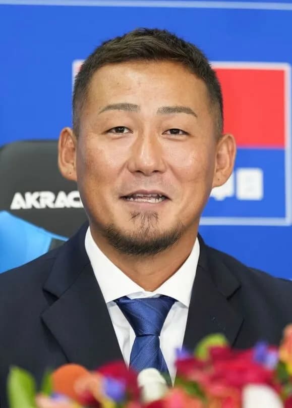 中日ドラゴンズ　中田翔引退のウラに「井上一樹監督との信頼関係崩壊」…球団の不誠実に若手選手が”反発”も