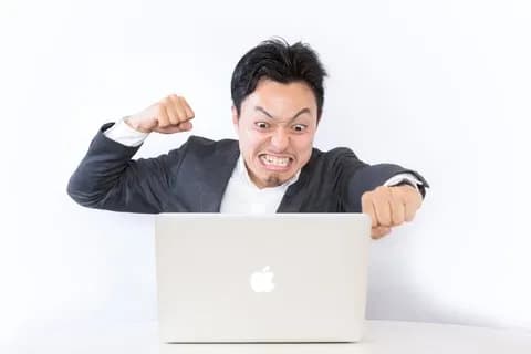 【謎】なぜネットで暴れてる人たちは40～50代が多いのか