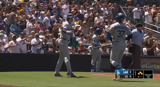 ドジャース・山本由伸に援護点！初回にテオスカー・ヘルナンデスの犠牲フライで１点先制！！！