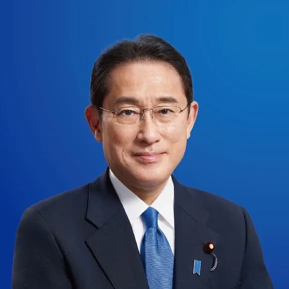 【画像】岸田文雄、髪を伸ばせばイケメンになる事が判明ｗｗｗｗｗｗｗｗｗｗｗｗ