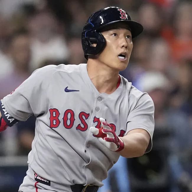 (指)吉田正尚 .226 2HR OPS .616