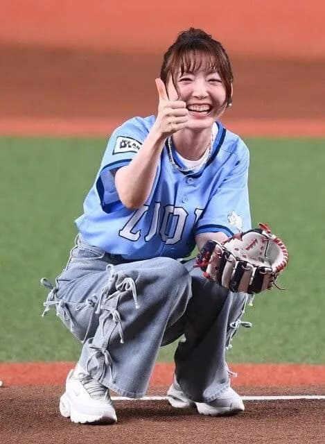 【朗報】花澤香菜さん、30代も後半を迎え“輝き”だす…