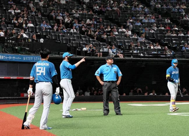 新庄監督、先発山崎に「あのチェンジアップもうやめてほしい、腕が振れないチェンジアップ」