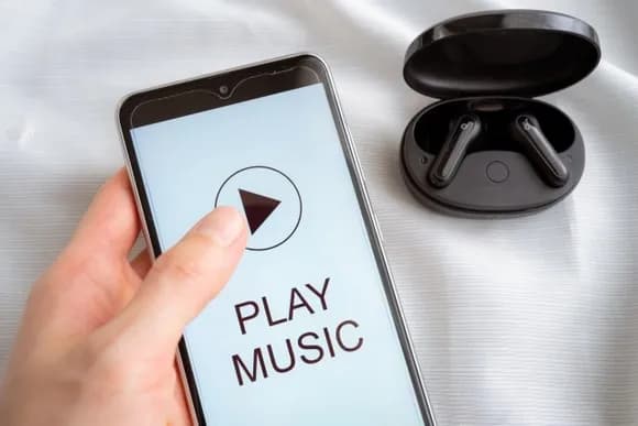 【悲報】英語分からないのに洋楽聞くって冷静に考えると狂ってるよなｗｗｗｗｗｗｗｗ