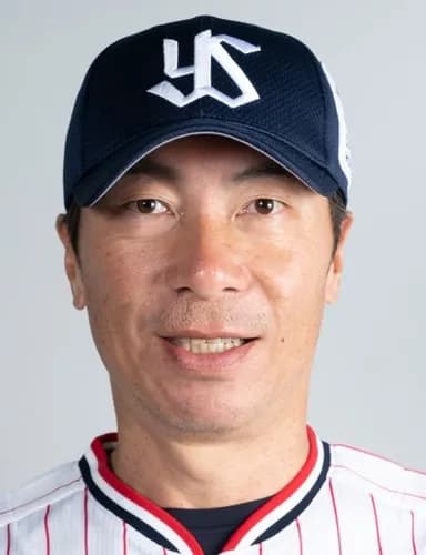 ヤクルト、高津監督（43勝66敗）を解任し池山2軍監督（33勝67敗）を昇格させる