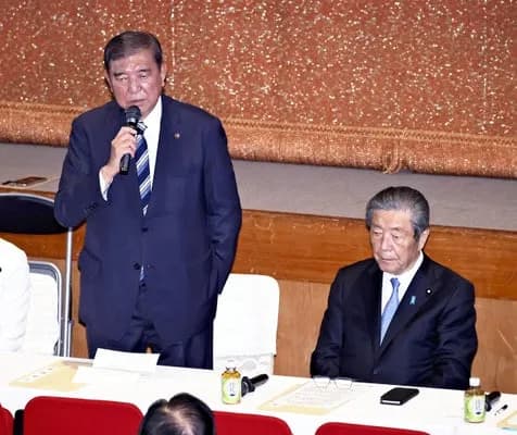 【悲報】自民党、幹部全員辞任して石破は続投か