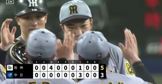 阪神3連勝！今季最多貯金30でM6！佐藤輝がキング独走35号2ラン＆熊谷がプロ初弾2ラン 石井46試合連続無失点