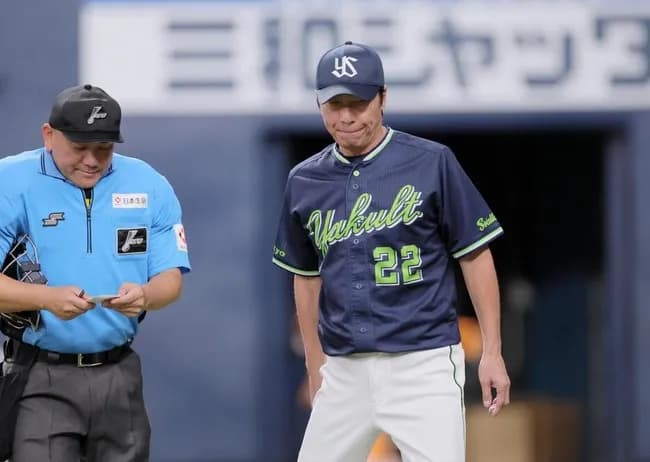 ヤクルト　今季限り退任の高津監督「きょう試合前に話はしました」「モヤモヤしてゲームに入りたくなかった」今後は「一つでも多く勝つことを」