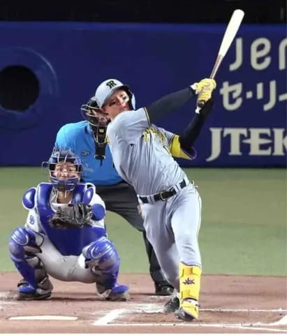 阪神・森下　２０号到達！生え抜き右打者入団３年目以内到達は岡田以来４４年ぶり「最低ノルマは一つクリアしたかな」