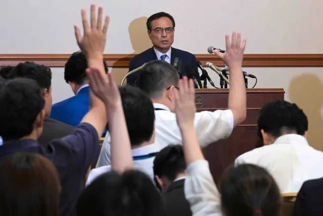 サントリー新浪会長「サプリは知人が勝手に送ってきた。受け取らずに家族が捨てた」