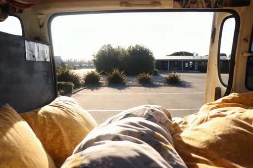 【朗報】車中泊とかいう男のロマンｗｗｗｗｗｗｗｗｗｗｗｗｗｗｗｗ