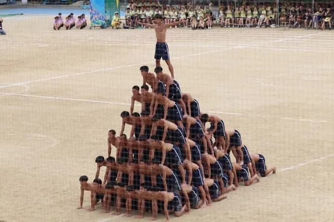 【画像】最近の組体操、レベチｗｗｗｗｗｗｗｗｗ