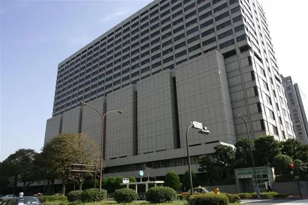 闇バイト強盗殺人犯（54）、裁判長が無期懲役判決を言ってる途中で「俺は殺ってない」と叫ぶ