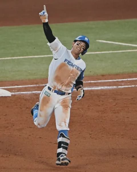 【日本ハム】今川優馬、3年ぶりアーチが決勝弾　難敵撃破の”奥の手”左キラーが3安打3打点の大暴れ