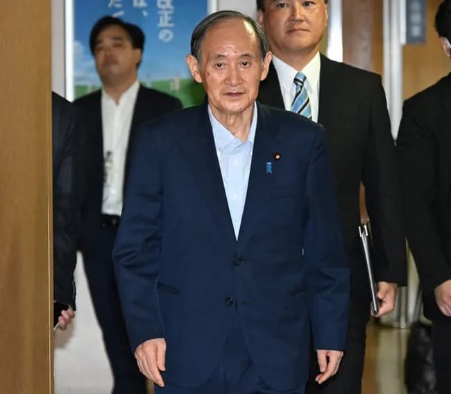 【朗報】安心安全ロボの菅義偉さん、ちょっと生気を取り戻す