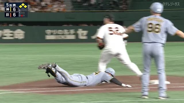 阪神・原口、 必死ヘッドスライディングで今季初ヒット！ 来年も契約確定や！