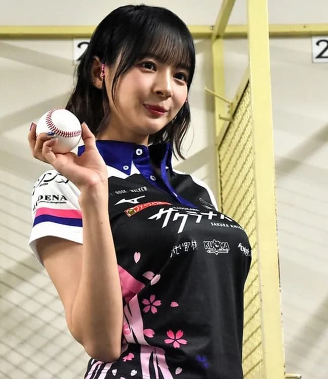 【画像】岡田紗佳さん(31)のノーバン始球式ｗｗｗｗｗｗｗｗｗｗ