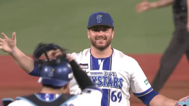 DeNAケイが来日初完封　メジャーで投げ合った経験がある田中将との投手戦「本当に楽しかった」