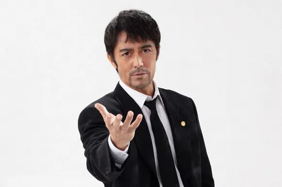 【朗報】阿部寛「2ちゃんねるに書かれていた意見を取り入れ、自身の演技力を磨いた」