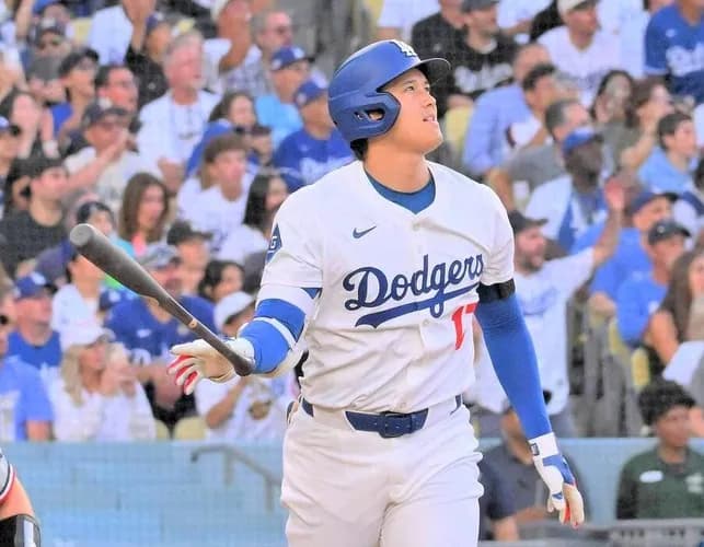 【朗報】大谷翔平さん、史上6人目の「2年連続50本塁打」達成