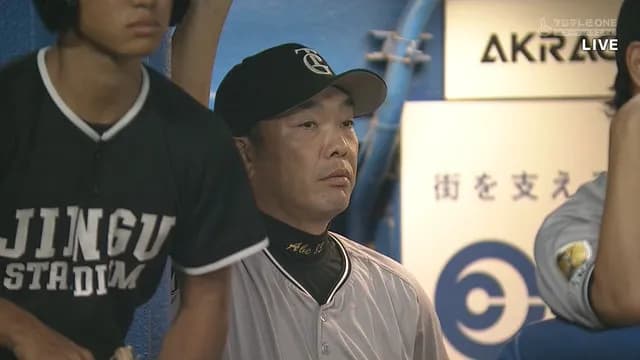 阿部監督、キャベッジの走塁ミスに怖い顔ｗｗｗｗ