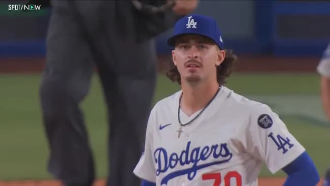 4-0の6回にノーノー中の先発代える→五連打で逆転される