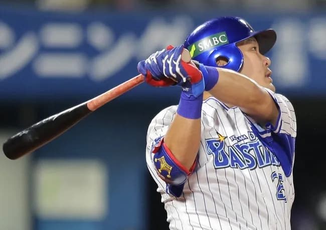 DB筒香 打率.206 打点29 本塁打16 得点23 OPS.815