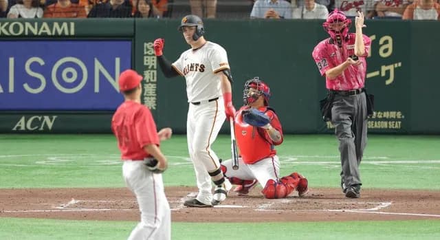 巨人リチャード、カープ森の死球に「帽子取れ！」とブチギレ？ガッツポーズ＆舌ペロで睨む場面も