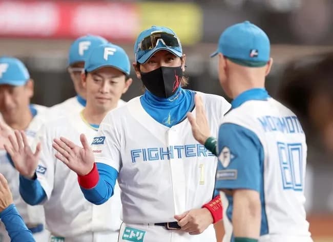 日本ハム連勝で首位に2・5差！逆転Vへ新庄監督「勝っていくだけ。まだまだチャンスある」