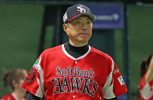 ４連敗に小久保監督「いかんせん点が入らないですね。場所も変われば、空気も変わる」