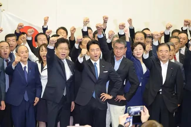 【画像】小泉進次郎総裁選出陣式、国会議員が100人集まる異常事態ｗｗｗｗｗｗ