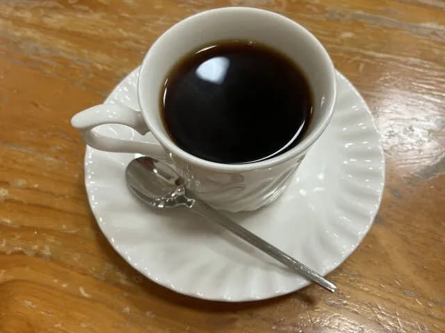 コーヒーの美味さって結局「濃さ」だよな